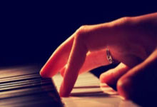 CBA球队备战决赛，力争夺魁